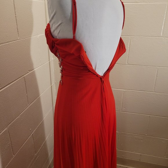 Beautiful Red Jeweled/Beaded Prom Dress - Picture 9 of 10
